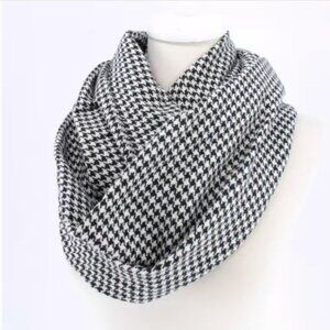 Black White Houndstooth Infinity 60 Dc